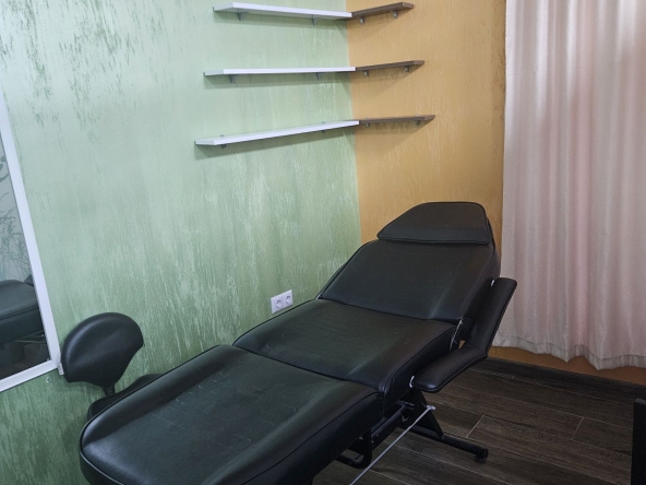 Дава се под наем  в Казанлък -  кв.м за 153 € - Снимка #1