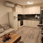 Двустаен апартамент в Варна, Аспарухово - 62 кв.м за 2291 €/кв.м - Снимка #1