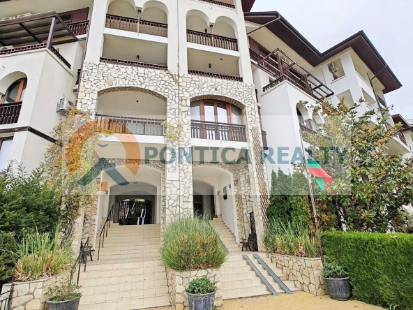 Едностаен апартамент в Бургас, Лазур - 40 кв.м за 1020 €/кв.м - Снимка #1