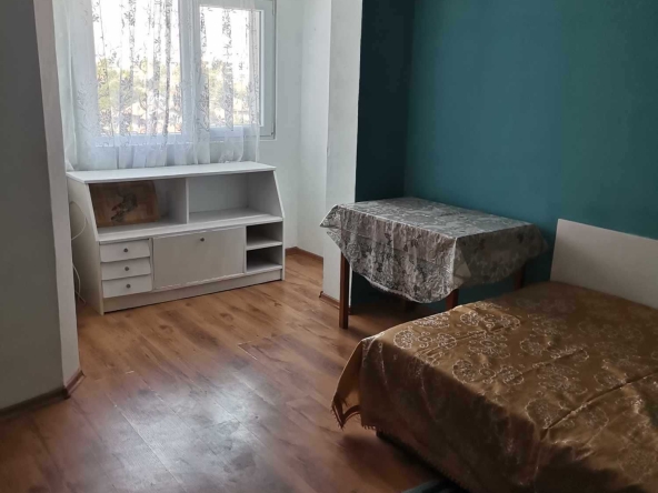 Дава се под наем Ателие в Враца, Квартал 103 - 20 кв.м за 129.54 € - Снимка #1