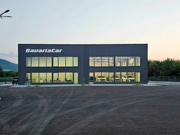 Дава се под наем Гараж / Паркомясто в Пловдив, Беломорски - 1000 кв.м за 35.7 € - Снимка #1