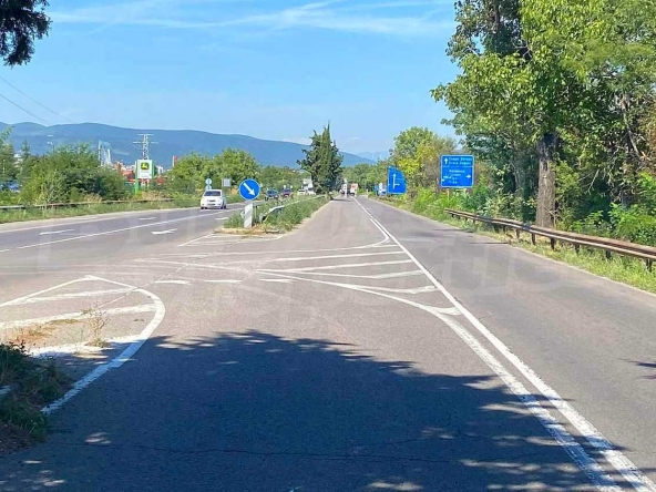 Парцел в Стара Загора, Кольо Ганчев - 3000 кв.м за 34 €/кв.м - Снимка #1