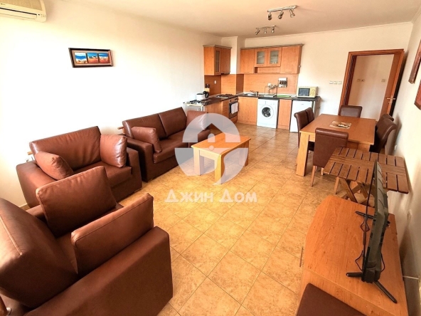 Тристаен апартамент в Свети Влас - 80 кв.м за 1375 €/кв.м - Снимка #1