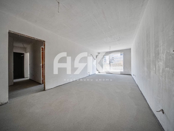 Тристаен апартамент в София, Малинова долина - 164 кв.м за 1567 €/кв.м - Снимка #1