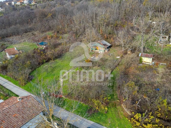 Парцел в с. Малки чифлик, Област Велико Търново - 600 кв.м за 41 €/кв.м - Снимка #1