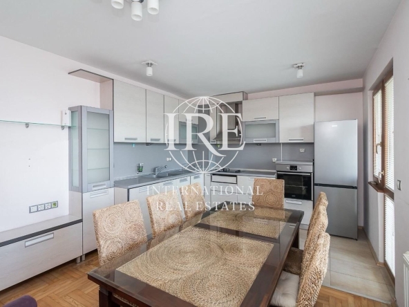 Четиристаен апартамент в Варна, ВИНС - 113 кв.м за 1580 €/кв.м - Снимка #1