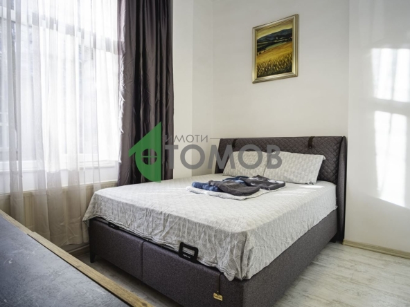 Тристаен апартамент в Русе, Център - 95 кв.м за 1342 €/кв.м - Снимка #1