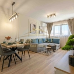 Дава се под наем Двустаен апартамент в Варна, Цветен квартал - 65 кв.м за 767.55 € - Снимка #1