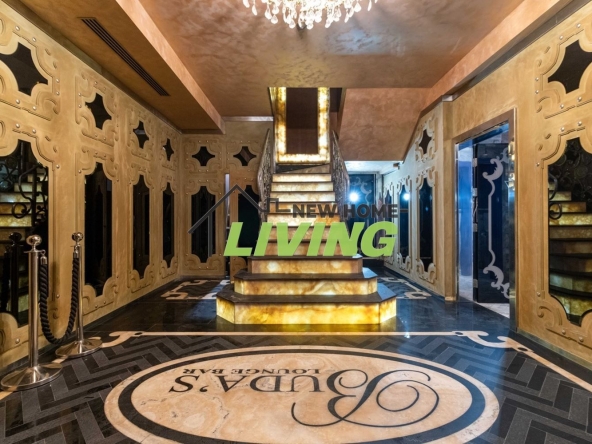 Заведение в Пловдив, Западен - 332 кв.м за 920 €/кв.м - Снимка #1