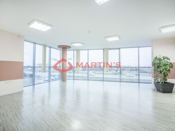 Дава се под наем Офис в София, Враждебна - 97 кв.м за 777.75 € - Снимка #1