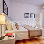 Дава се под наем Едностаен апартамент в Варна, Център - 30 кв.м за 408 € - Снимка #1