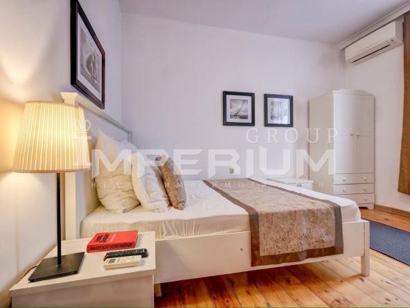 Дава се под наем Едностаен апартамент в Варна, Център - 30 кв.м за 408 € - Снимка #1