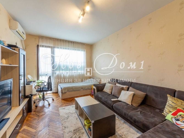 Дава се под наем Тристаен апартамент в Варна, Генералите - 75 кв.м за 408 € - Снимка #1