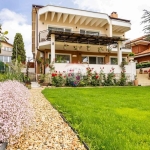 Къща в Варна, м-т Евксиноград - 260 кв.м за 12 €/кв.м - Снимка #1