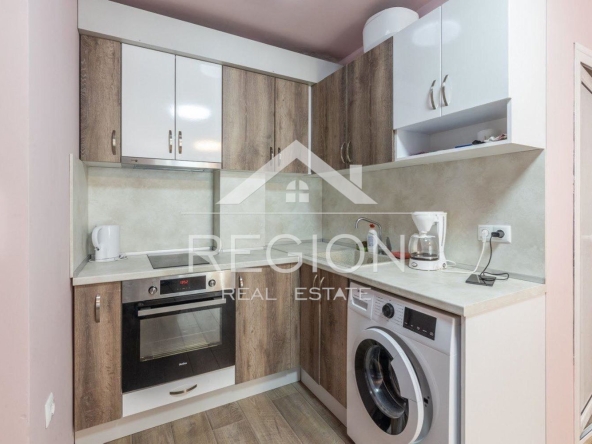 Дава се под наем Двустаен апартамент в Варна, Колхозен пазар - 56 кв.м за 408 € - Снимка #1