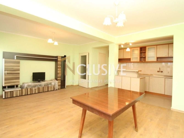 Тристаен апартамент в Пловдив, Каменица 1 - 100 кв.м за 1739 €/кв.м - Снимка #1