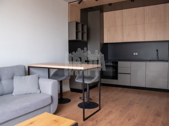 Двустаен апартамент в Варна, Бриз - 117 кв.м за 2133 €/кв.м - Снимка #1