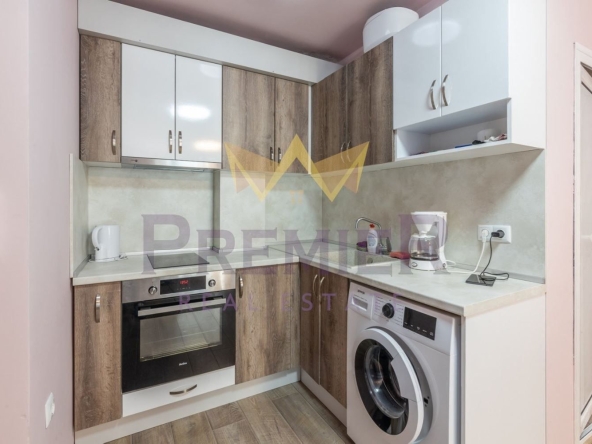 Дава се под наем Двустаен апартамент в Варна, Колхозен пазар - 55 кв.м за 408 € - Снимка #1