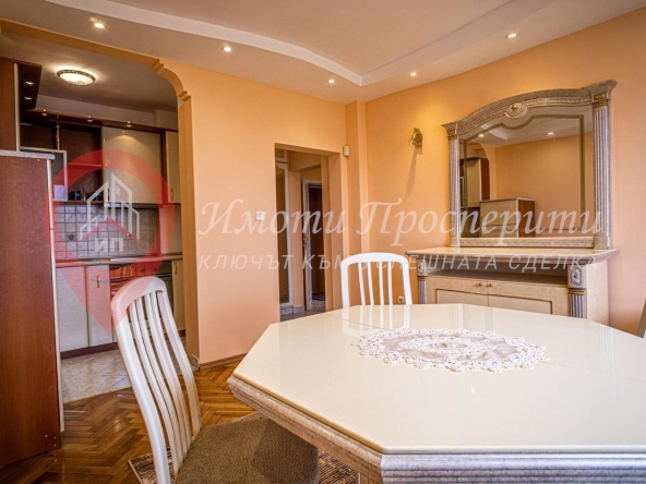 Дава се под наем Тристаен апартамент в София, Разсадника - 75 кв.м за 800 € - Снимка #1