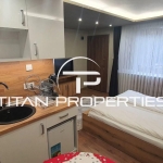 Дава се под наем Едностаен апартамент в Варна, Център - 20 кв.м за 408.51 € - Снимка #1