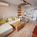 Дава се под наем Тристаен апартамент в Варна, Левски - 97 кв.м за 757.86 € - Снимка #1