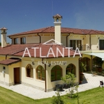 Къща в с. Приселци, Област Варна - 2000 кв.м за 845 €/кв.м - Снимка #1