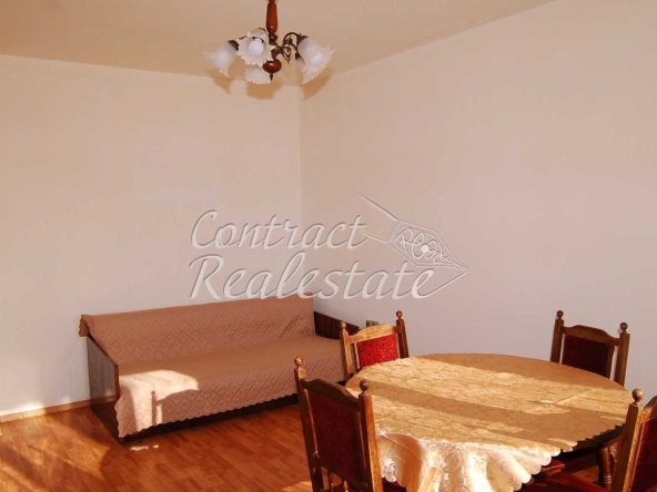 Дава се под наем Тристаен апартамент в Варна, Цветен квартал - 61 кв.м за 378.93 € - Снимка #1