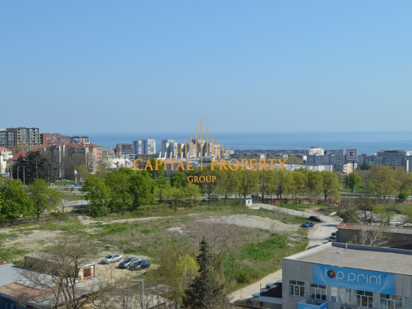 Тристаен апартамент в Варна, Левски - 116 кв.м за 967 €/кв.м - Снимка #1