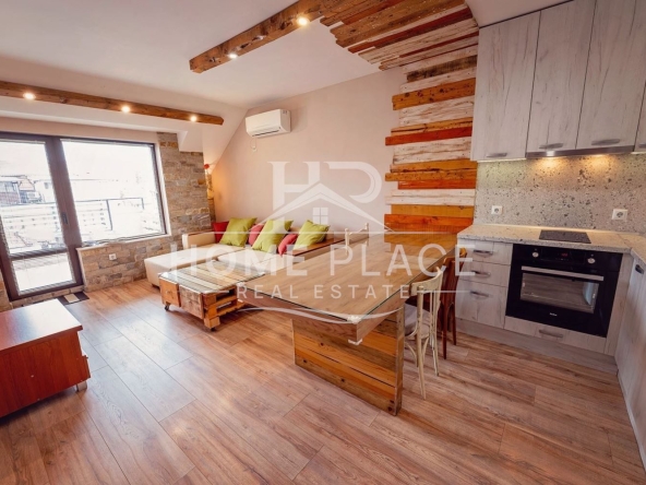 Дава се под наем Тристаен апартамент в Варна, Левски - 97 кв.м за 718.08 € - Снимка #1