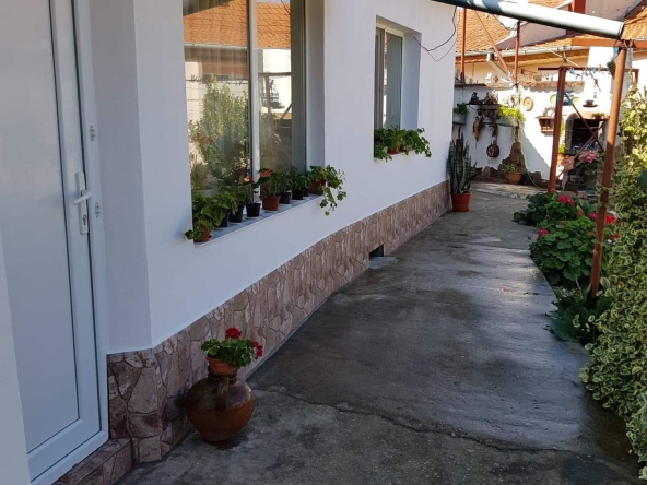 Къща в Силистра, Център - 72 кв.м за 1112 €/кв.м - Снимка #1