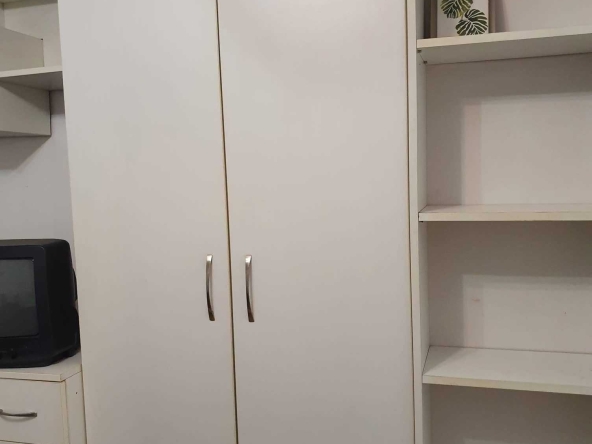 Дава се под наем Двустаен апартамент в Бургас, Център - 52 кв.м за 102 € - Снимка #1