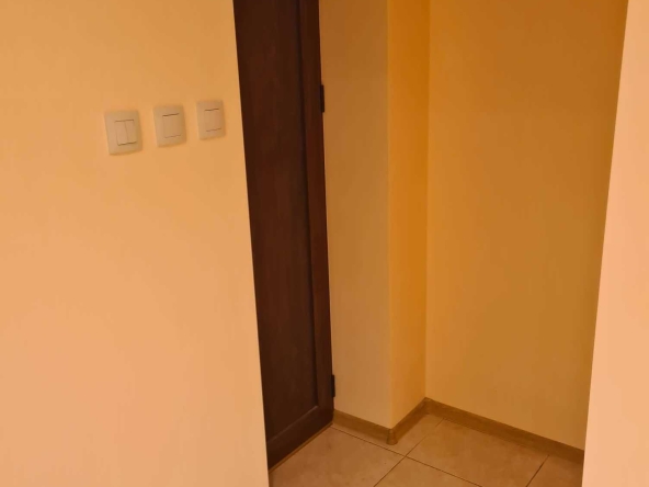 Дава се под наем Едностаен апартамент в София, Триъгълника - 55 кв.м за 400 € - Снимка #1