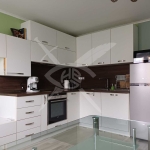 Дава се под наем Тристаен апартамент в София, Младост 4 - 78 кв.м за 777.75 € - Снимка #1