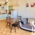 Дава се под наем Двустаен апартамент в Варна, Бриз - 60 кв.м за 433.5 € - Снимка #1