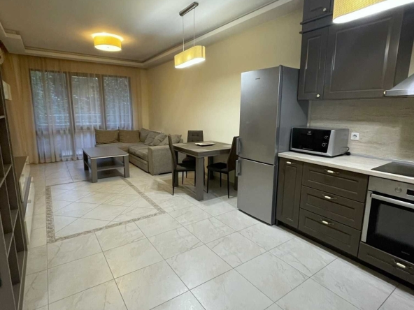 Дава се под наем Двустаен апартамент в София, Обеля 2 - 70 кв.м за 350 € - Снимка #1