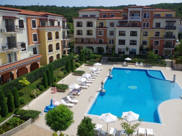 Двустаен апартамент в Созопол - 62 кв.м за 1210 €/кв.м - Снимка #1