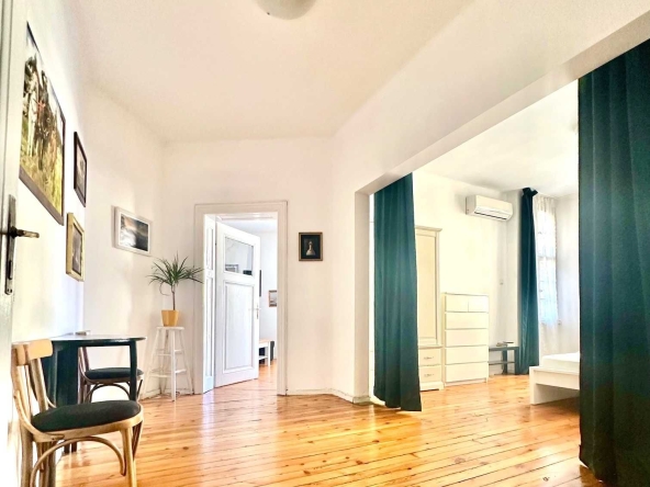 Двустаен апартамент в София, Яворов - 68 кв.м за 5736 €/кв.м - Снимка #1