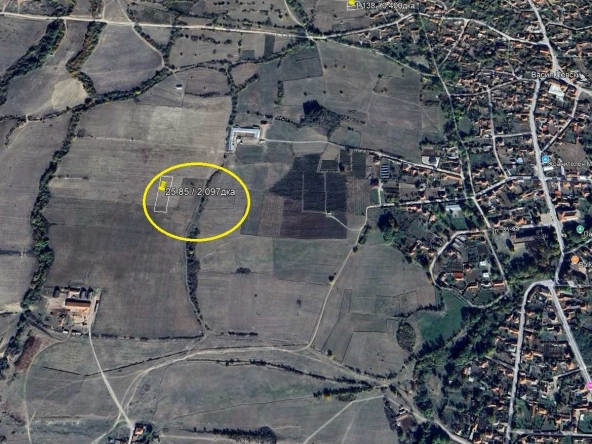 Земеделски имот в с. Васил Левски, Област Пловдив -  кв.м за 995 €/дка - Снимка #1