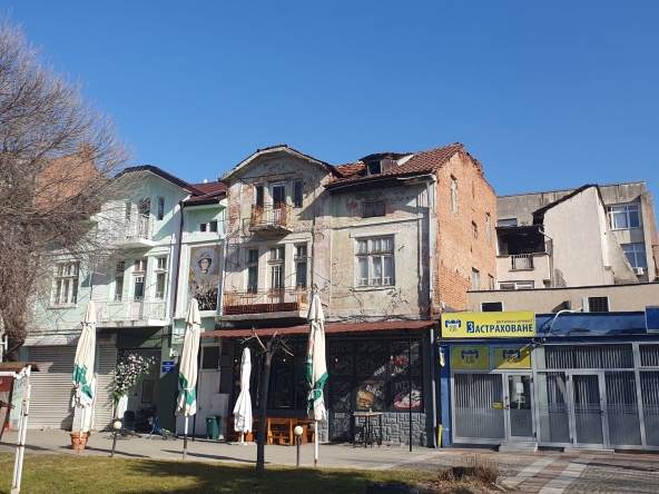 Етаж от къща в Кюстендил, Център - 82 кв.м за 879 €/кв.м - Снимка #1