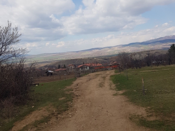 Парцел в Сапарева баня - 1400 кв.м за 11 €/кв.м - Снимка #1