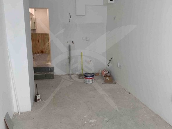 Магазин в Варна, Левски - 38 кв.м за 1198 €/кв.м - Снимка #1