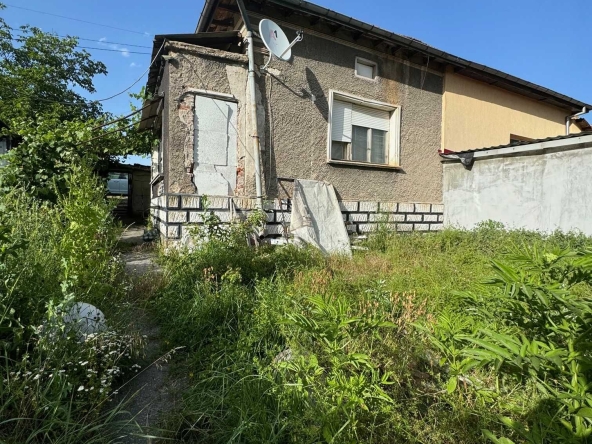 Къща в с. Нови хан, Област София-област - 53 кв.м за 1510 €/кв.м - Снимка #1