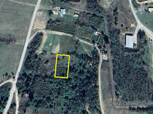 Парцел в Сопот - 700 кв.м за 14 €/кв.м - Снимка #1