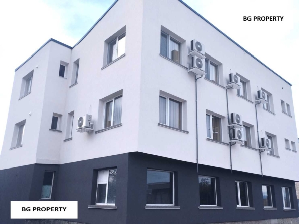 Дава се под наем Хотел в София, Обеля - 900 кв.м за 4079.49 € - Снимка #1