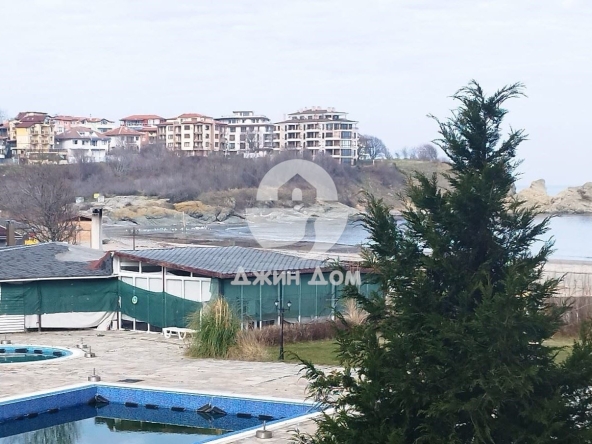 Двустаен апартамент в Царево - 75 кв.м за 1119 €/кв.м - Снимка #1