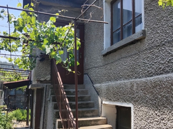 Къща в Дупница - 85 кв.м за 660 €/кв.м - Снимка #1