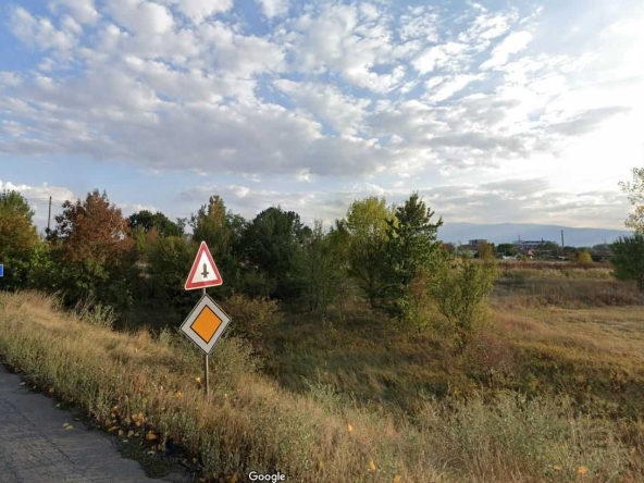 Парцел в с. Световрачене, Област София-град - 4568 кв.м за 25 €/кв.м - Снимка #1