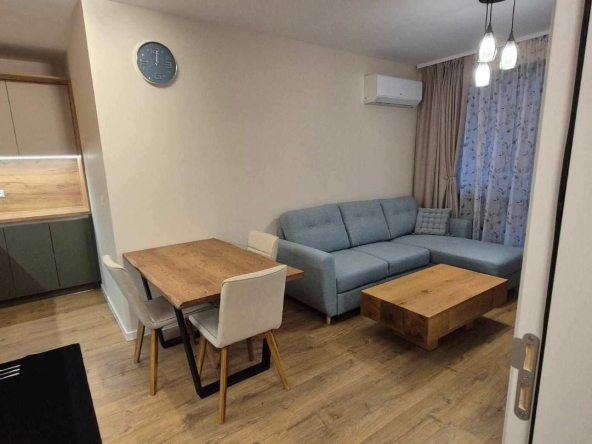 Дава се под наем Двустаен апартамент в Пловдив, Мараша - 57 кв.м за 600 € - Снимка #1