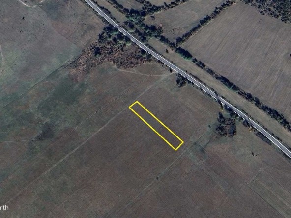 Земеделски имот в с. Соколица, Област Пловдив -  кв.м за 714 €/дка - Снимка #1