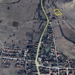 Земеделски имот в с. Горни Домлян, Област Пловдив -  кв.м за 833 €/дка - Снимка #1